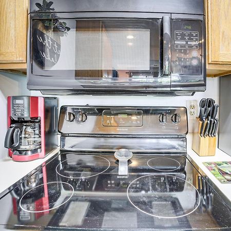 Reed Springs Condo With Furnished Deck And Pool Access Reeds Spring Kültér fotó