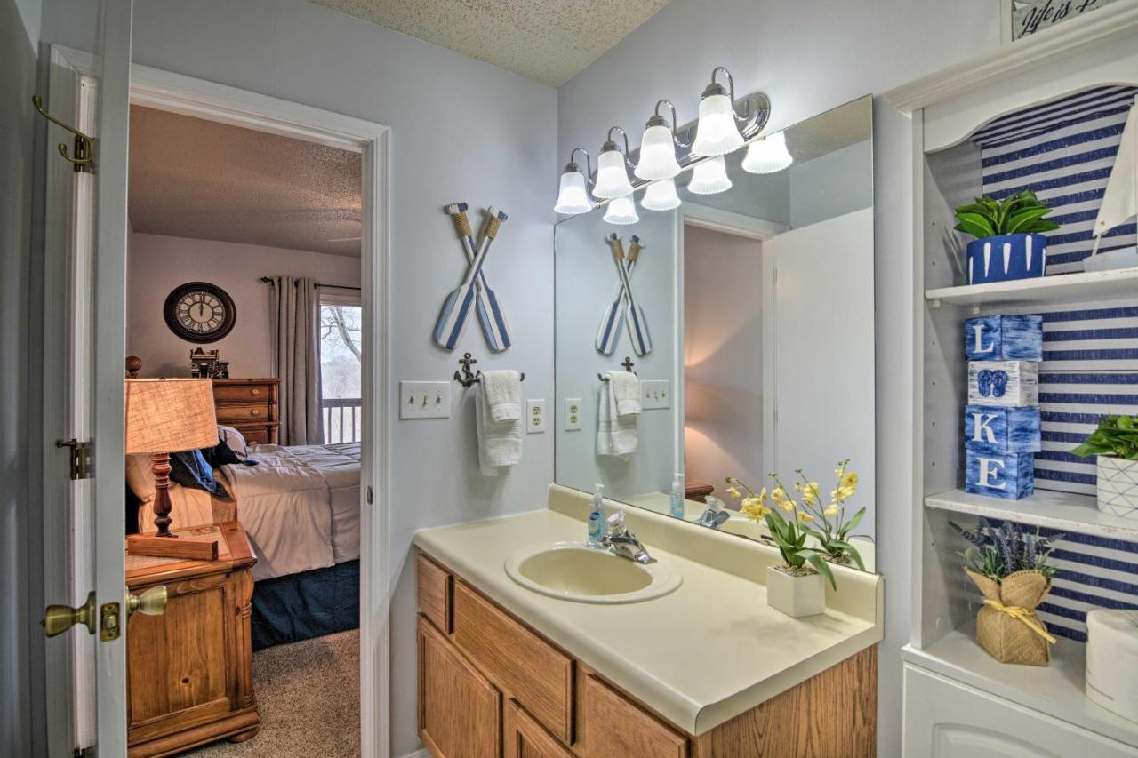Reed Springs Condo With Furnished Deck And Pool Access Reeds Spring Kültér fotó