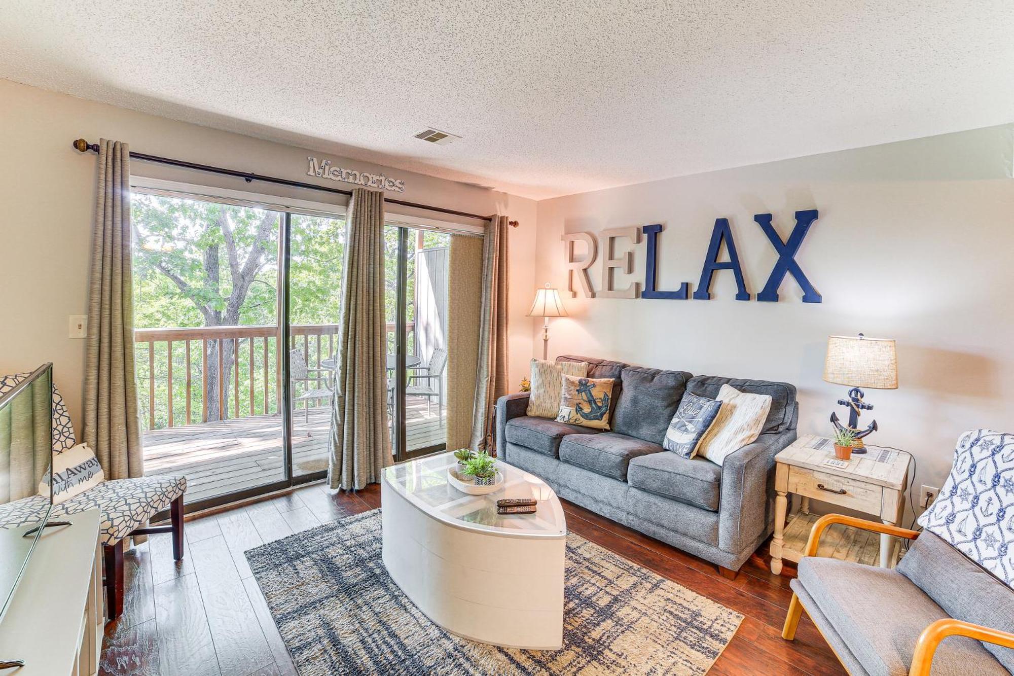 Reed Springs Condo With Furnished Deck And Pool Access Reeds Spring Kültér fotó
