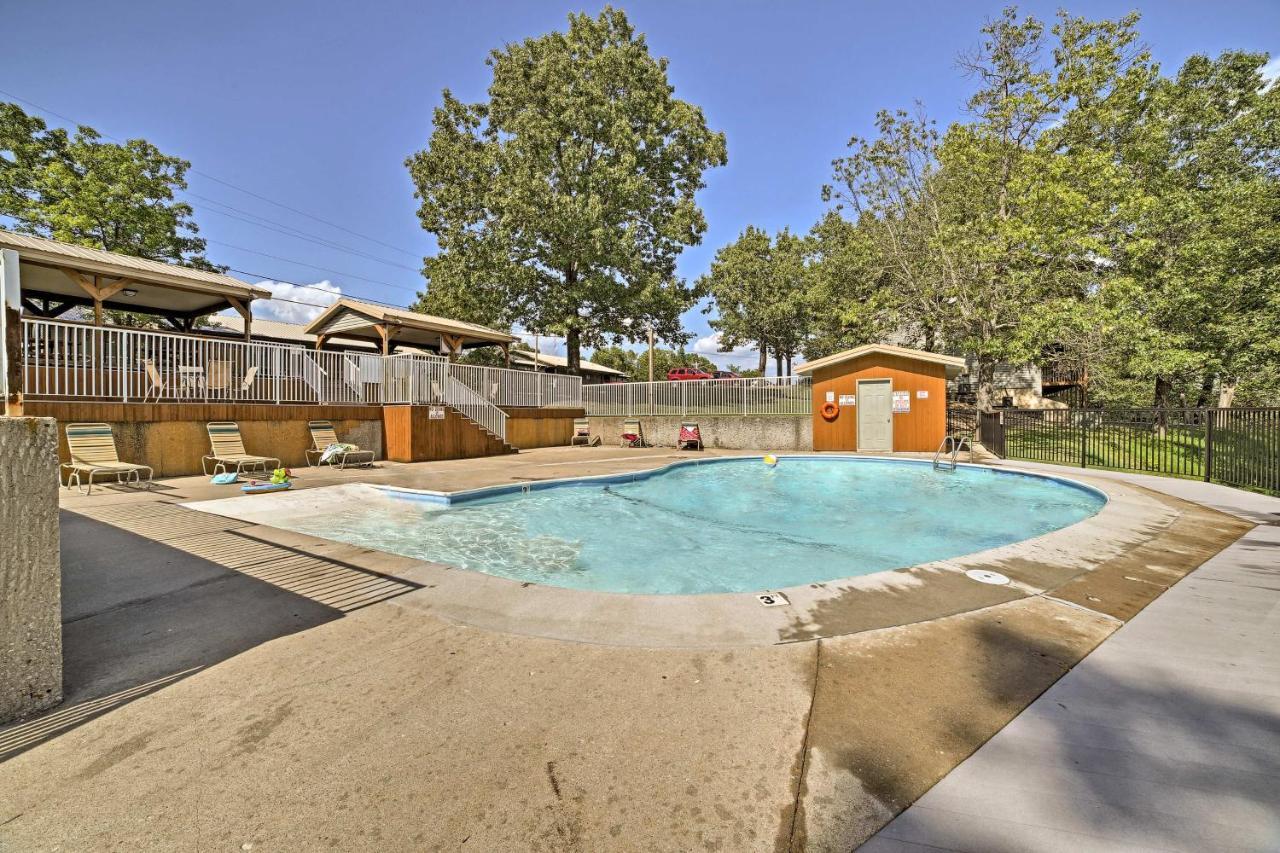 Reed Springs Condo With Furnished Deck And Pool Access Reeds Spring Kültér fotó