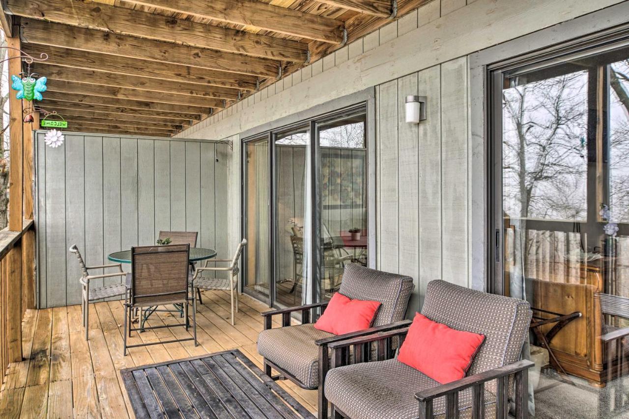 Reed Springs Condo With Furnished Deck And Pool Access Reeds Spring Kültér fotó